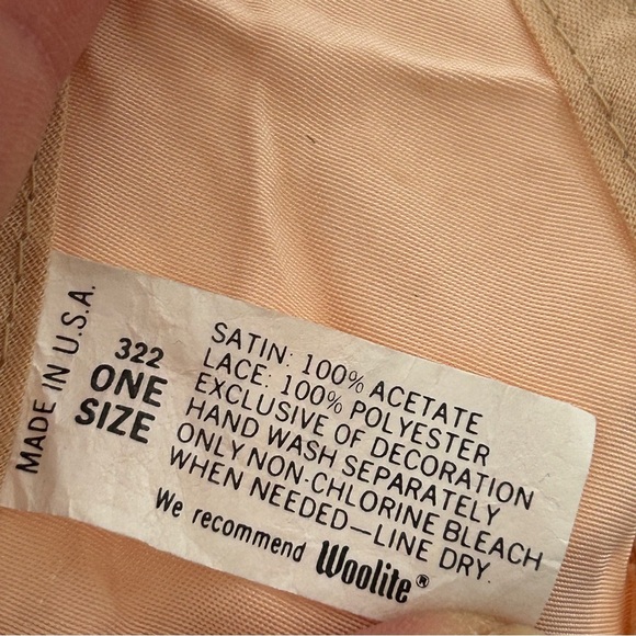 Woolite Lace Garter Belt Women’s Small Made in USA Blush Pink Sexy Coquette cute - Picture 10 of 10